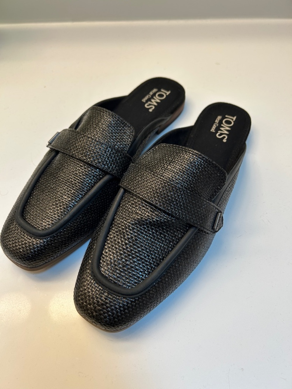 TOMS Lynette Mule Black Raffia and Leather size 9